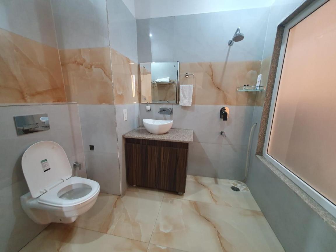 Akash Hotel Managed By Jk Hotels & Resorts Kathua Eksteriør billede