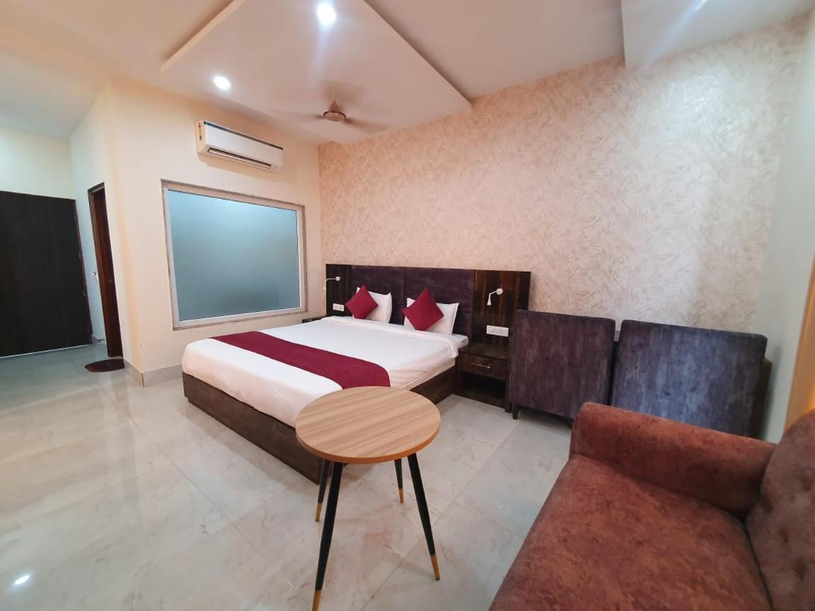 Akash Hotel Managed By Jk Hotels & Resorts Kathua Eksteriør billede