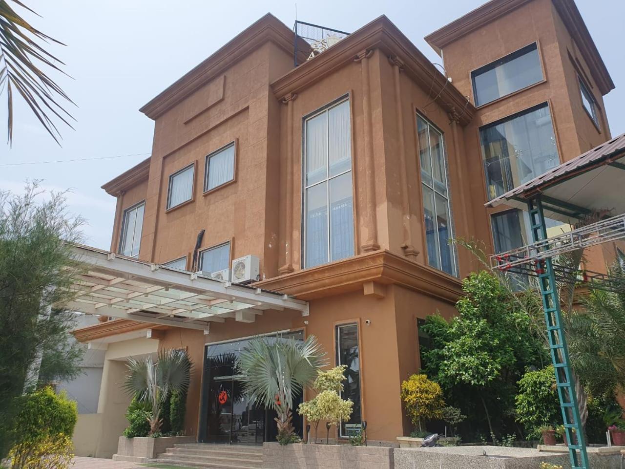 Akash Hotel Managed By Jk Hotels & Resorts Kathua Eksteriør billede